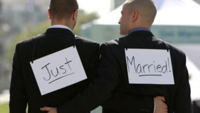 الجزائر ايقاف شابين أعلنا زواجهما عبر فيديو على فيسبوك