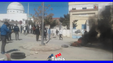 مكثر: اقتحام مقر البلدية وطرد الوالي وعدد من النواب