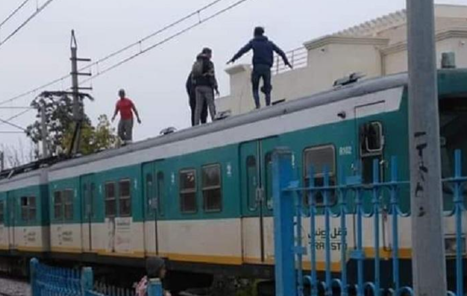 عملية سطو جماعيّة على قطار الضاحية الشمالية ..نقل تونس تُوضّح