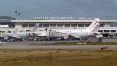 تونس وصول أول طائرة قادمة من باريس