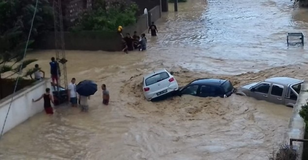 الرصد الجوي ينبه من خطر تشكل السيول و ارتفاع منسوب المياه