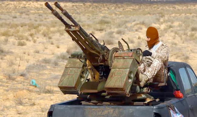على الحدود ميليشيات ليبية تطلق النار بأسلحة ثقيلة على دوريات تونسية...