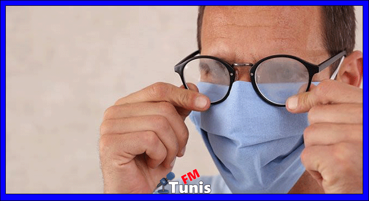 طبيب مختص الكمامة قد تسبب بعض المضايقات بالنسبة لمرتدي النظارات الطبية