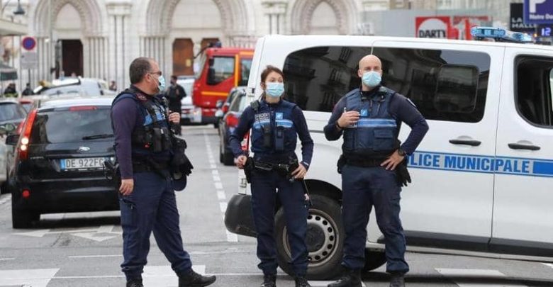 فرنسا إمكانية ترحيل 4000 مشتبه بهم بسبب عملية نيس الإرهابية