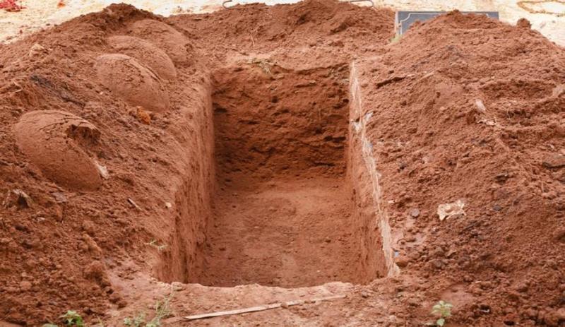 القيروان للإنتقام يفتح قبر والد جاره المتوفي منذ 20 سنة ويعبث برفات الجثة